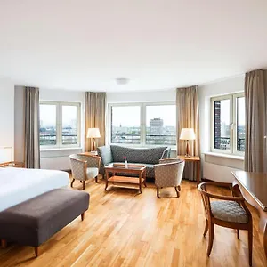 Lindner Frankfurt Main Plaza, Part Of Jdv By Hyatt Hotel